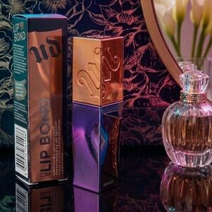 NIB Urban Decay Vice Lip Bond Liquid Lip Color Pleased - Smudge-Proof & Vegan